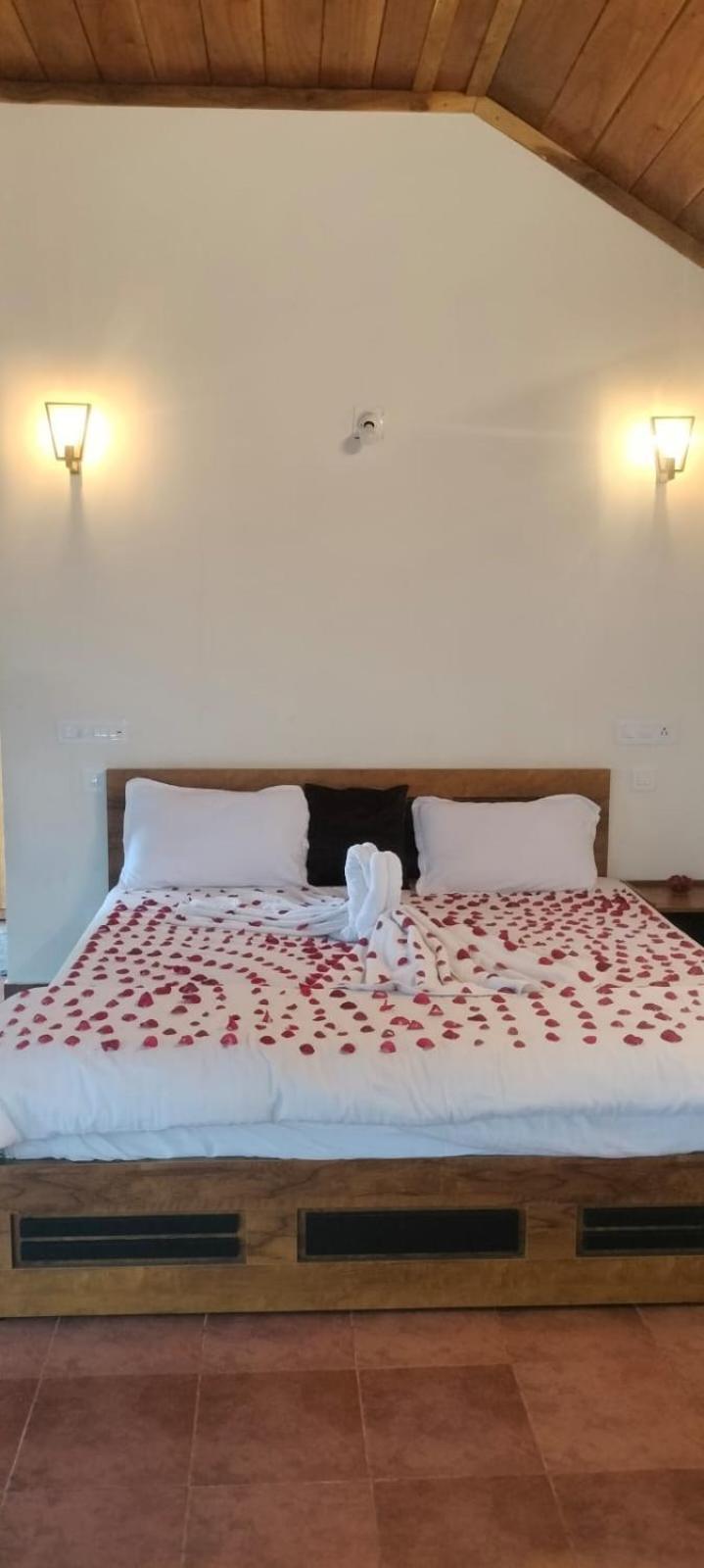 Mayflower Holiday Villa Meppadi Екстер'єр фото